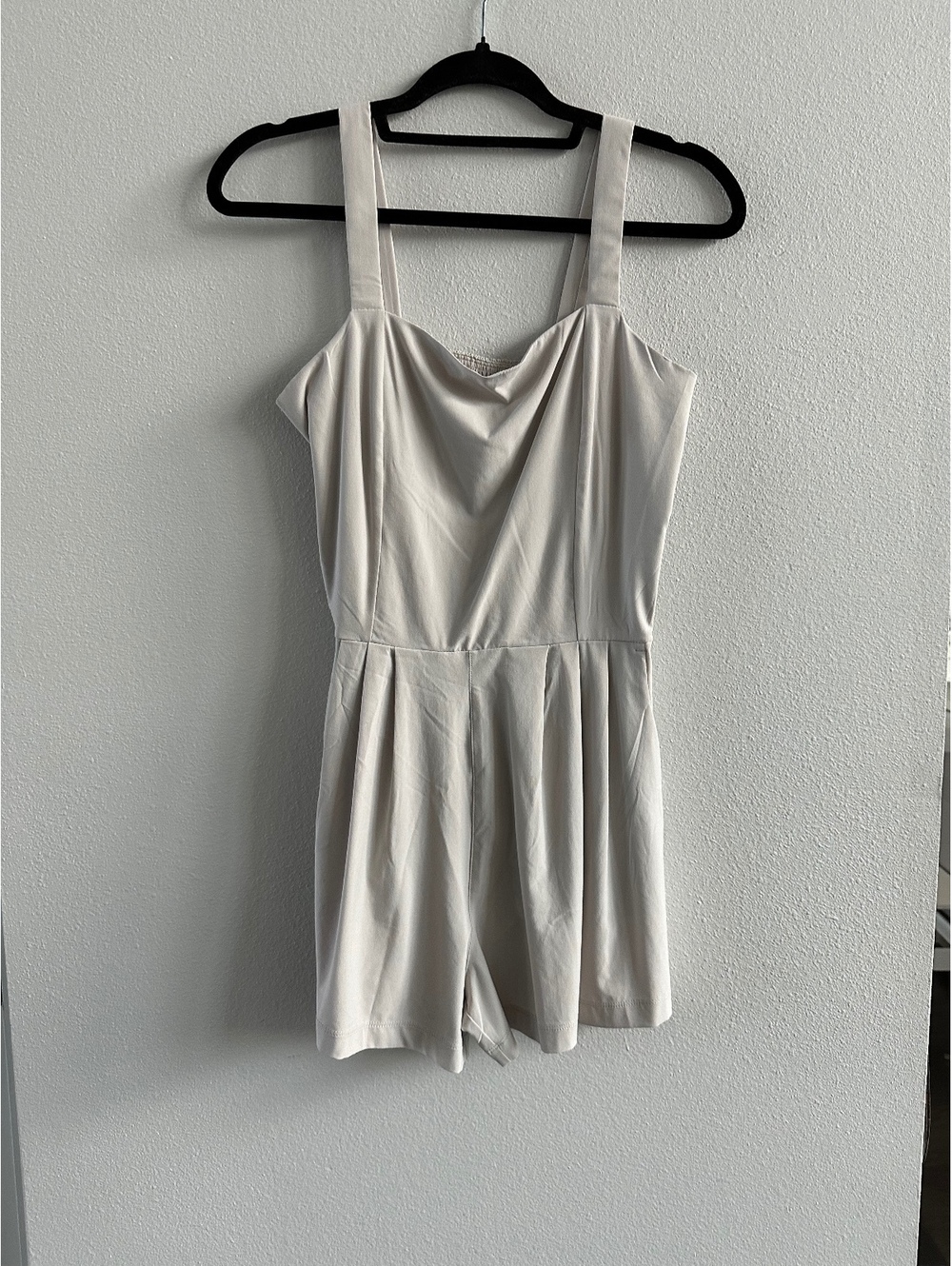 Vuori villa cami romper NEW Size Small